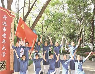 怎样才能在春节时贴出好的春联？游戏画面
